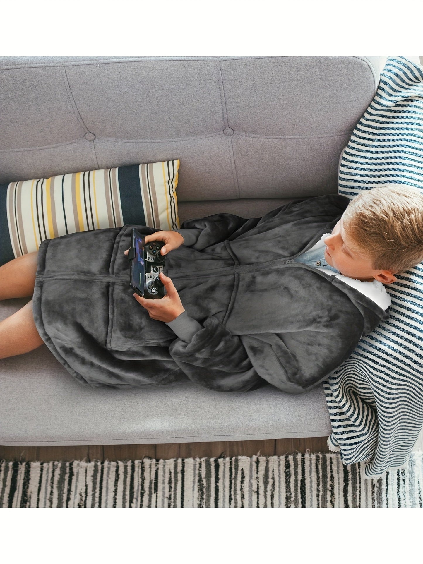 Men's Deep Gray Hooded Zip-Up Jacket-4